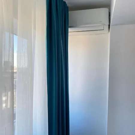 Gheorghe Lazar Nest Apartment Timisoara