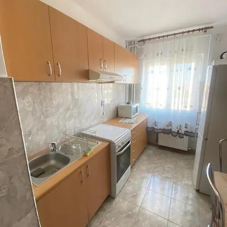 Gheorghe Lazar Nest *